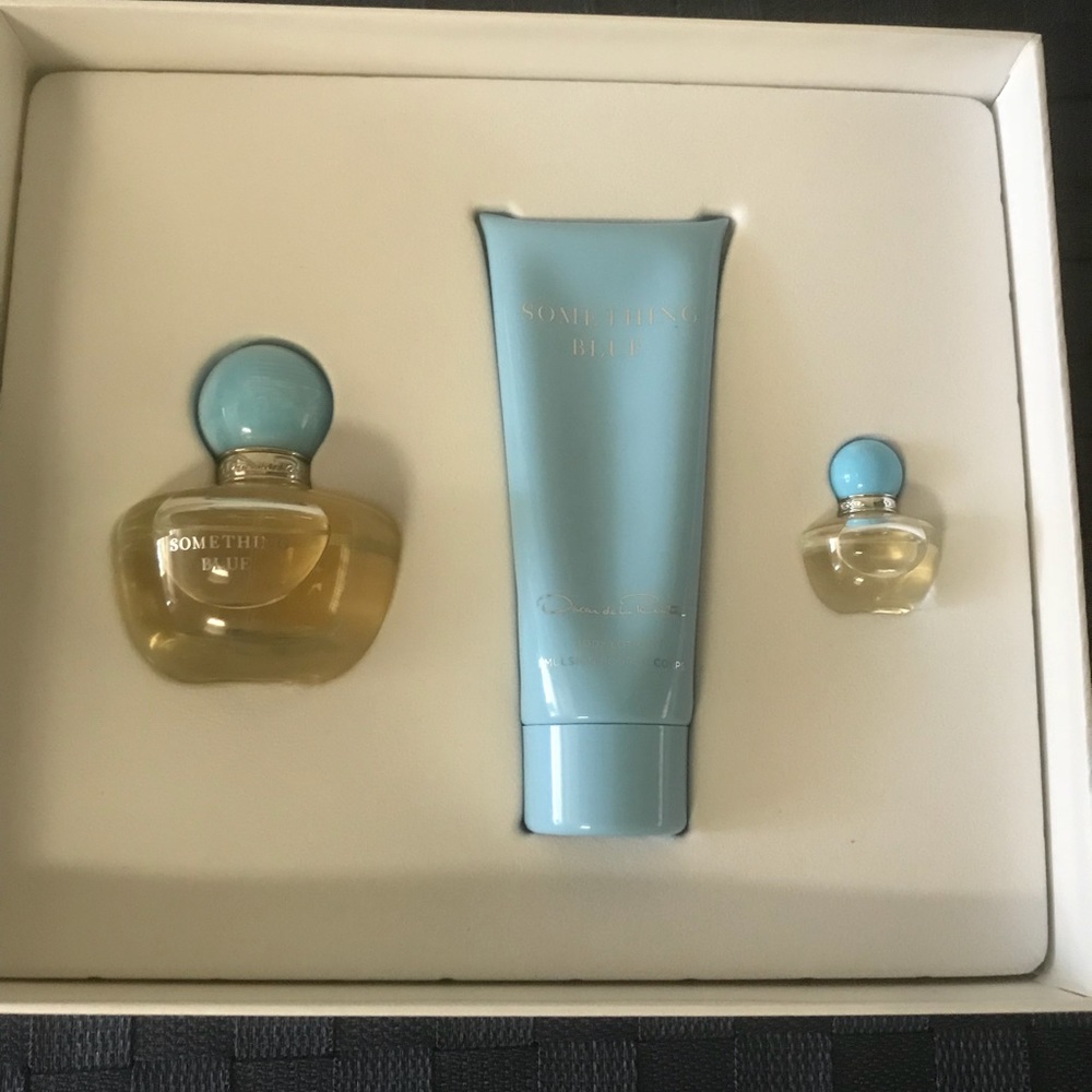 New Oscar de la Renta “Something Blue” 3 pieces